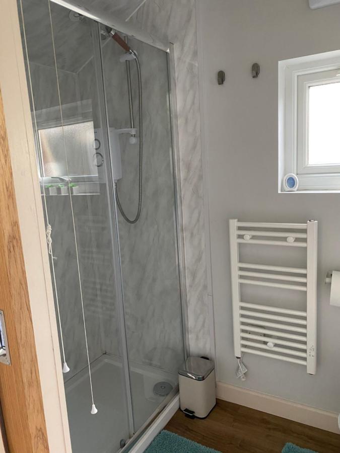 Cosy 1 Bed Garden Annexe Lejlighed Colchester Eksteriør billede